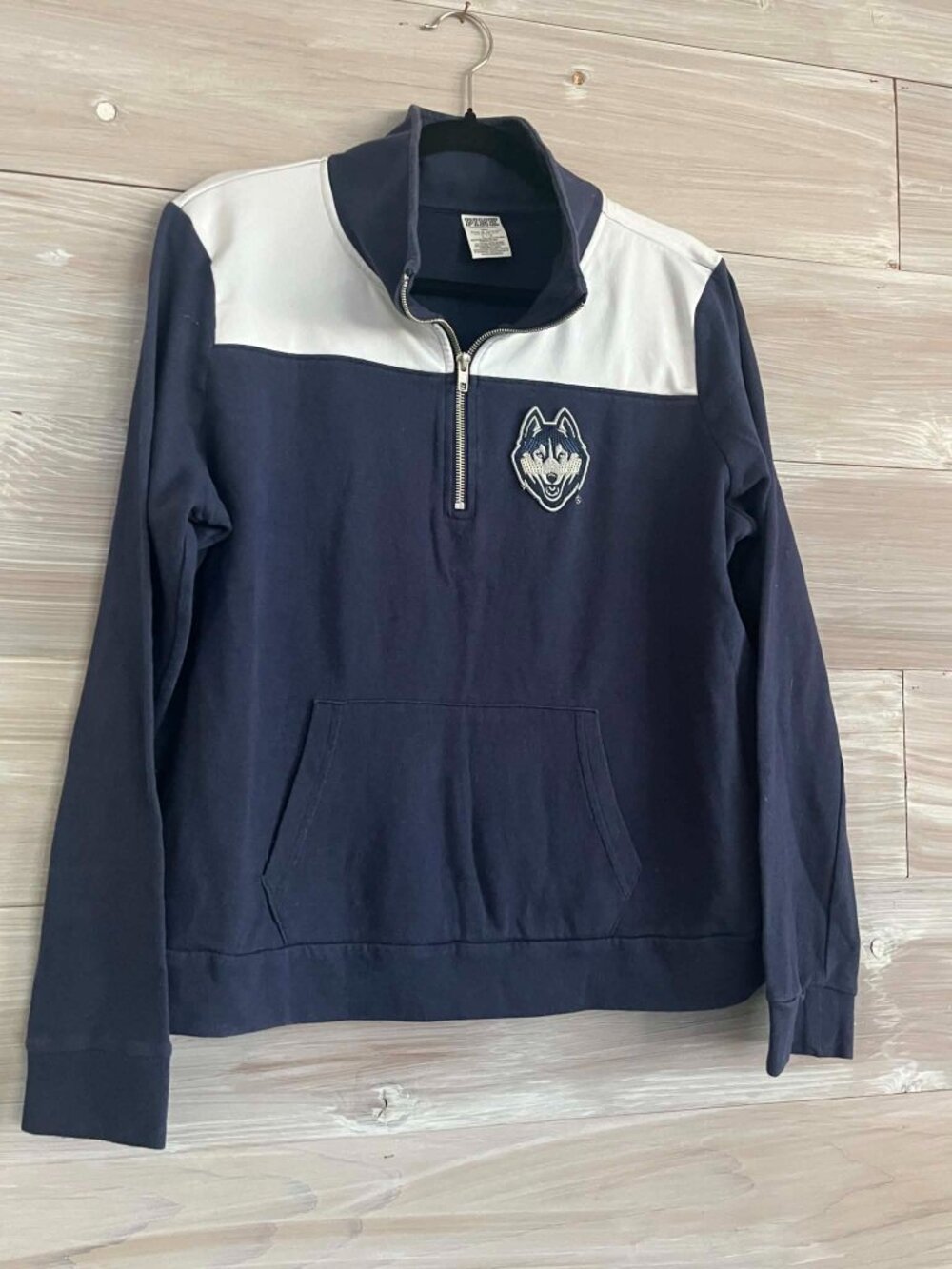 Uconn Huskies 1/4 zip pullover fleece sweatshirt